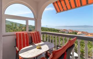 Lovely Apartment In Crikvenica - Crikvenica - 9