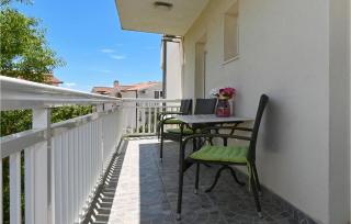 Beautiful Apartment In Okrug Gornji - Trogir - 5