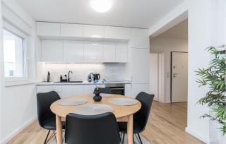 Beautiful Apartment In Mandre With Wifi - Mandre - 4