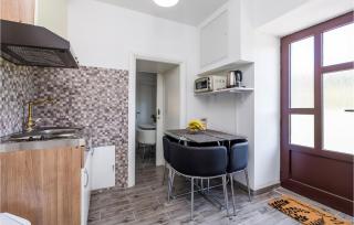 2 Bedroom Awesome Apartment In Fuzine - 7