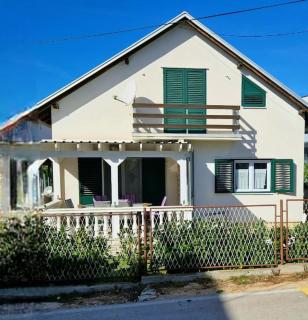 Apartmani Simona Tribunj - Tribunj - 0