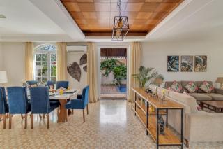 Villa Firefly by tisyastays - 1