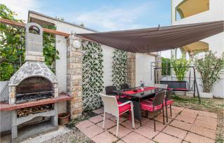 Stunning Apartment In Krusevo With Wifi - Kruševo - 9