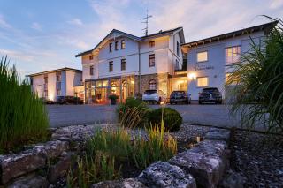 Hotel Donaublick - Scheer - 0