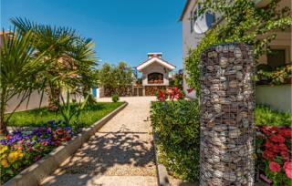 Three-Bedroom Apartment In Vodice - Vodice - 3
