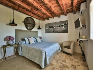 Cozy holiday home with outdoor cinema - San Antonio - 8