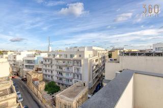One of a kind 5BR penthouse with terrace in Pieta by 360 Estates - Gwardamanġa - 9