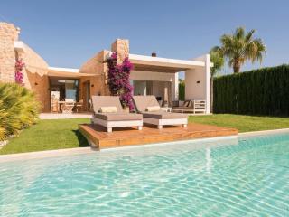 Stunning villa with modern appliances - San José - 2