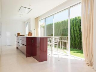 Stunning villa with modern appliances - San José - 7