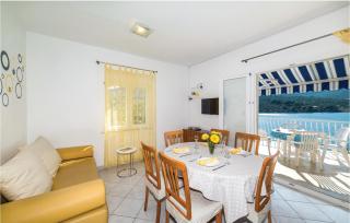 Two-Bedroom Apartment In Vinisce - Vinišće - 8