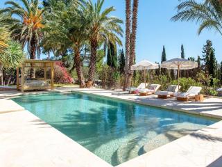 Impressive farmhouse with pool - Puig D’en Valls - 0
