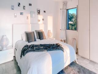 Villa in Ibiza with Private Pool and Balcony - Can Furnet - 6