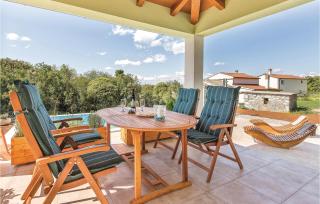 Awesome Home In Koromacno With Wifi - Koromačno - 8