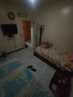 غرفه بشقه نظيفه ومرتبه - Il Cairo - 8