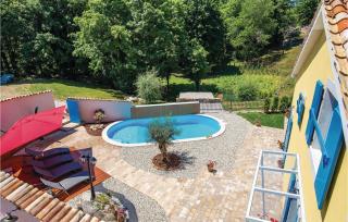 Gorgeous Home In Jurdani - Mučići - 9
