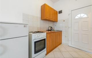 Awesome Apartment In Kustici - Kustići - 9