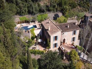 Holiday home with barbecue area - Deia - 0