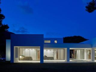 Holiday home with stylish interiors - Sant Francesc de s'Estany - 1