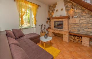 2 Bedroom Amazing Home In Nedescina - Nedeščina - 7