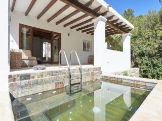 Hillside villa with sea-views - Portinatx - 3