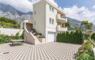 Gorgeous Home In Veliko Brdo - Makarska - 8