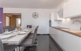 Stunning Home In Gornje Rastane - Donje Raštane - 6
