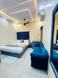 KashVi Hotels - 2