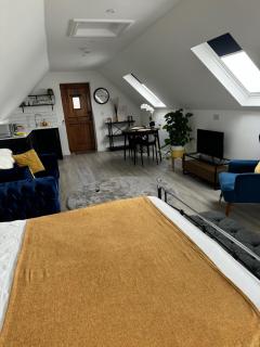 Tranquil loft apartment overlooking countryside - Hailsham - 1