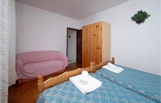Stunning Apartment In Pula With Wifi - Pula - 5