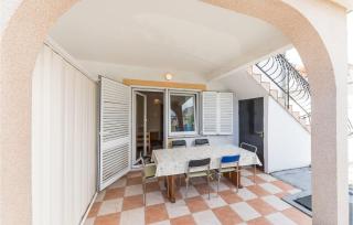 Two-Bedroom Apartment In Okrug Gornji - Trogir - 5