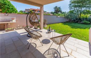 Amazing Home In Medulin With Wifi - Medulin - 9