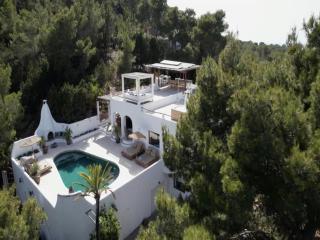 Spacious holiday home with lovely balcony - Cala Vadella - 0