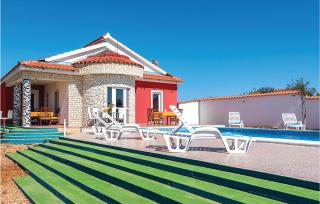Four-Bedroom Holiday Home In Cista Velika - 5