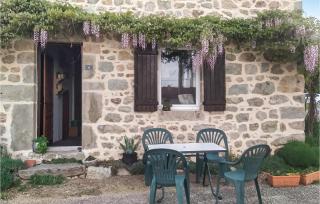 2 Bedroom Awesome Home In Bas-En-Basset - Bas-en-Basset - 9