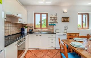 4 Bedroom Gorgeous Home In Dobrinj - Dobrinj - 5