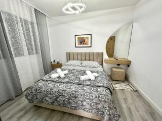 Hidden Gem Apartment - Tirana - 8