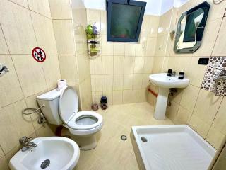 Hidden Gem Apartment - Tirana - 6