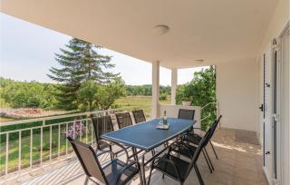 Three-Bedroom Holiday Home In Vinjani Gornji - Aračići - 6