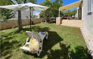 App In A Resort By The Beach - Petrčane - 3