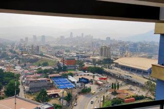 Apartamento con Vista Panorámica Distrito Artemisa - Tegucigalpa - 7