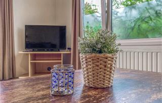 2 Bedroom Gorgeous Home In Heinkenszand - heinkenszand - 2