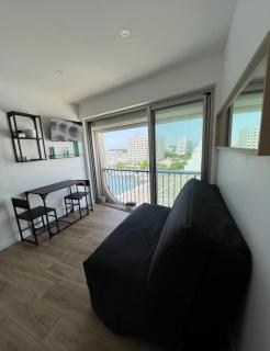Studio rénové en plein centre ville, sur le port, vue mer - La Grande-Motte - 0