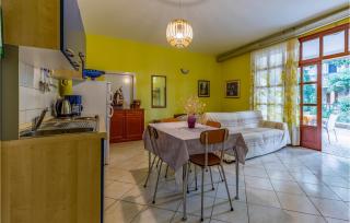 Amazing Apartment In Premantura - Premantura - 8
