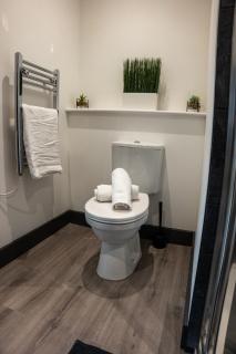 Newly Renovated - The Sage Studio - Sleeps 2 - 1