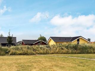 Beautiful holiday home with outdoor space - Grossenbrode - 2