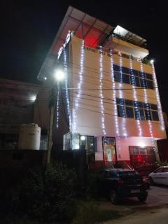 Airport sky inn Homes - Jaipur - 2