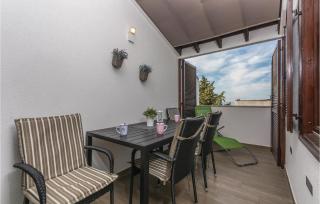 Two-Bedroom Apartment In Cervar Porat - Poreč - 9