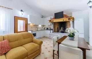 3 Bedroom Lovely Home In Galizana - Galižana - 7