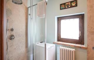 Awesome Apartment In Collazzone - 9