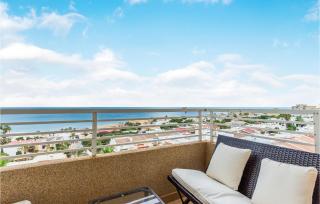 Lovely Apartment In Torrevieja - 9